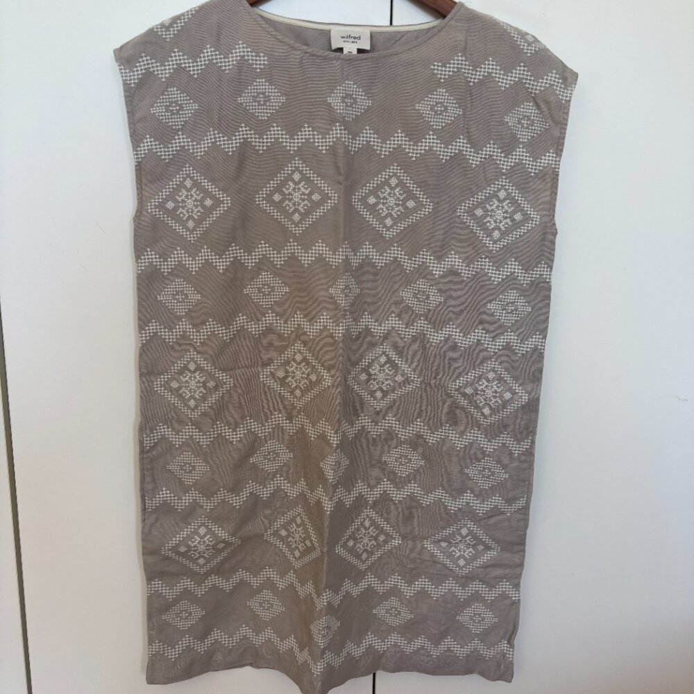Wilfred Embroidered Shift Dress